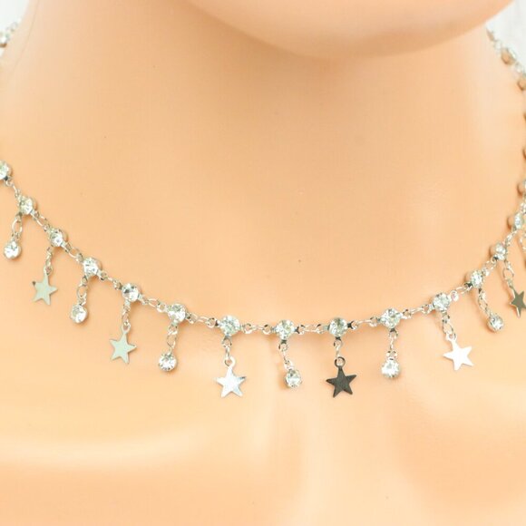 "Minimalist & Elegant Necklace Chain – Perfect for Women & Girls | UNVRC1315 - Picture 4 of 10